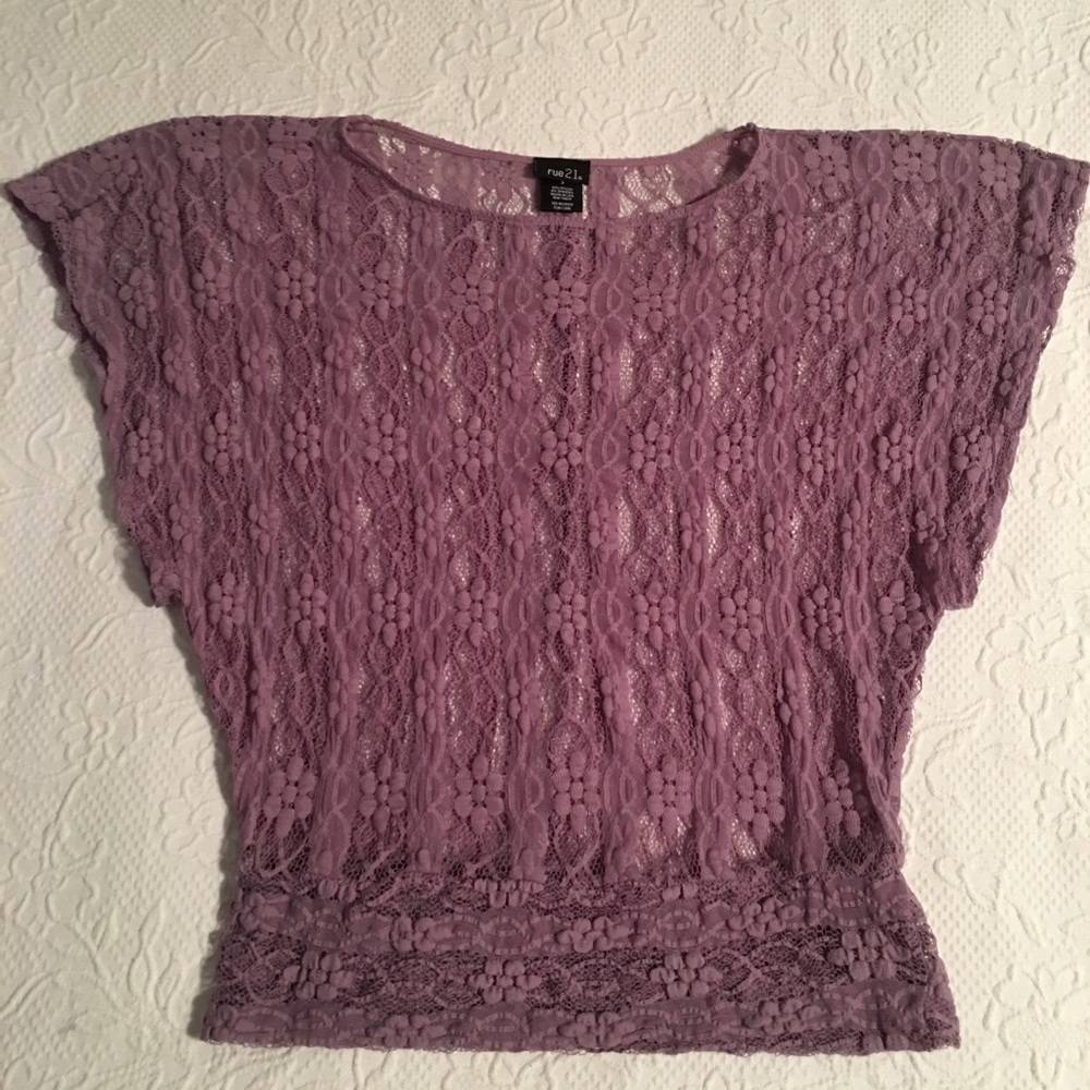 Rue21 beautiful lace top!